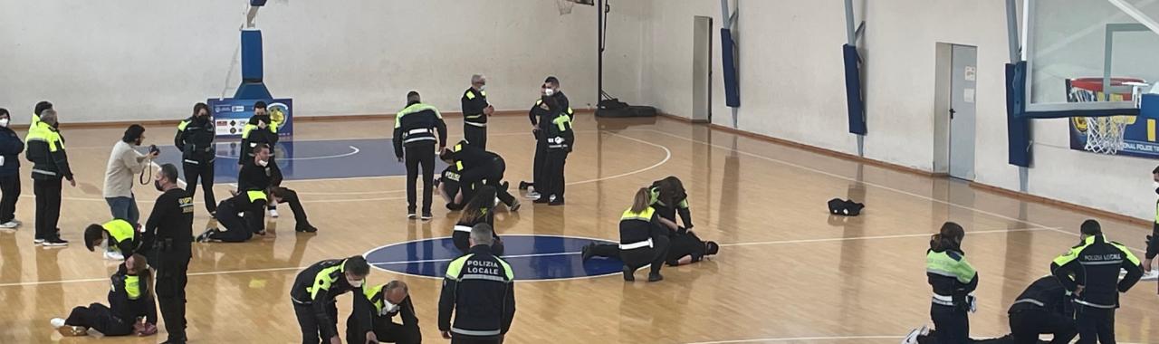 Polizia locale Assemini 28 marzo Tecniche e Tattiche Operative - seconda giornata classe seconda